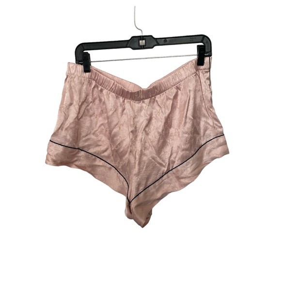 Victoria Secret Silk Pajama Shorts size Large - Picture 1 of 5